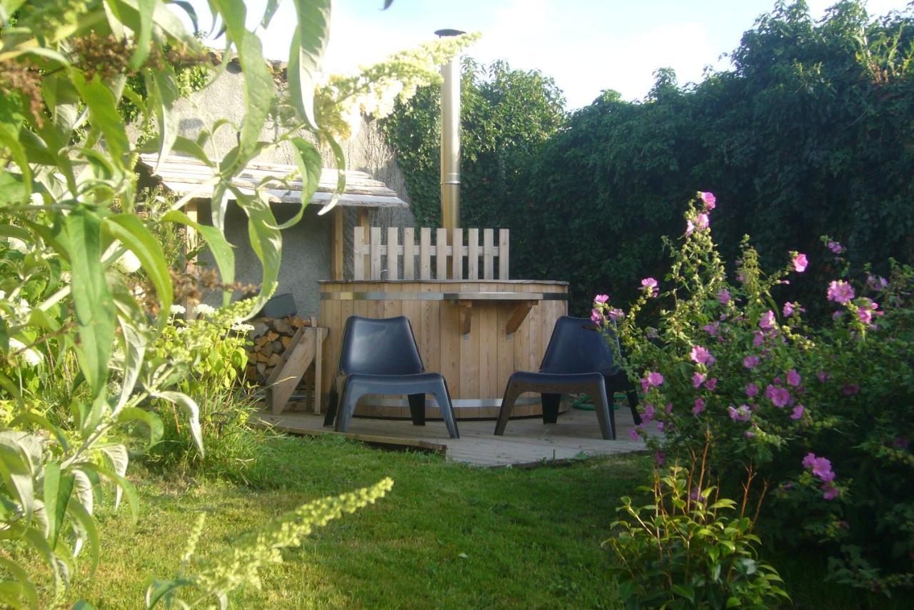 La Paresse En Douce Bed & Breakfast Tours-Sur-Meymont Exterior photo